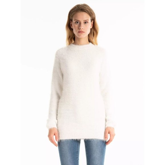 A New Day Womens Pullover Sweater Round Neck Long Sleeve White Size Medium - Picture 1 of 12